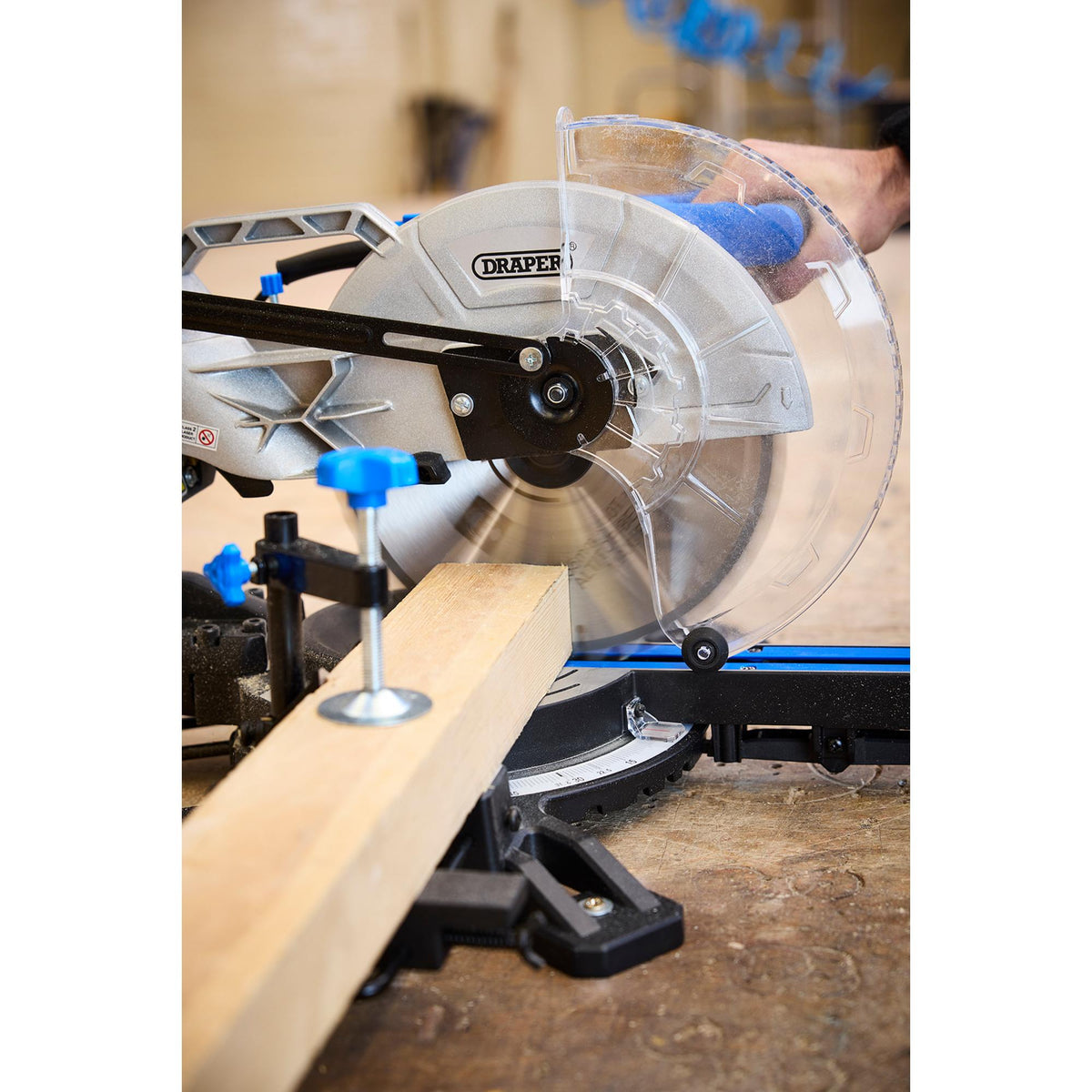 255mm Sliding Compound Mitre Saw: Model No.SMS250D1800