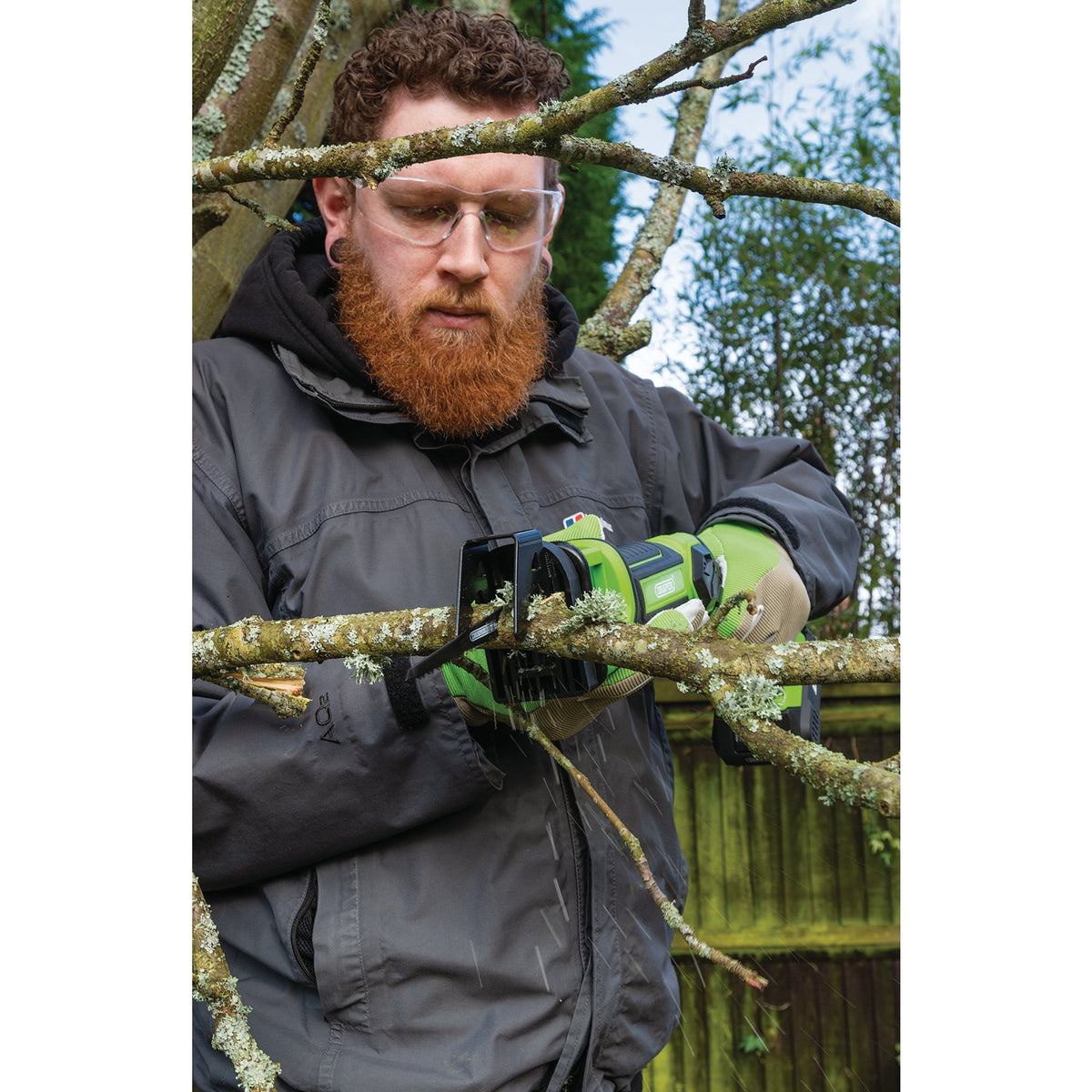 D20 20V Pruning Saw - Bare : Model No. D20G/RS
