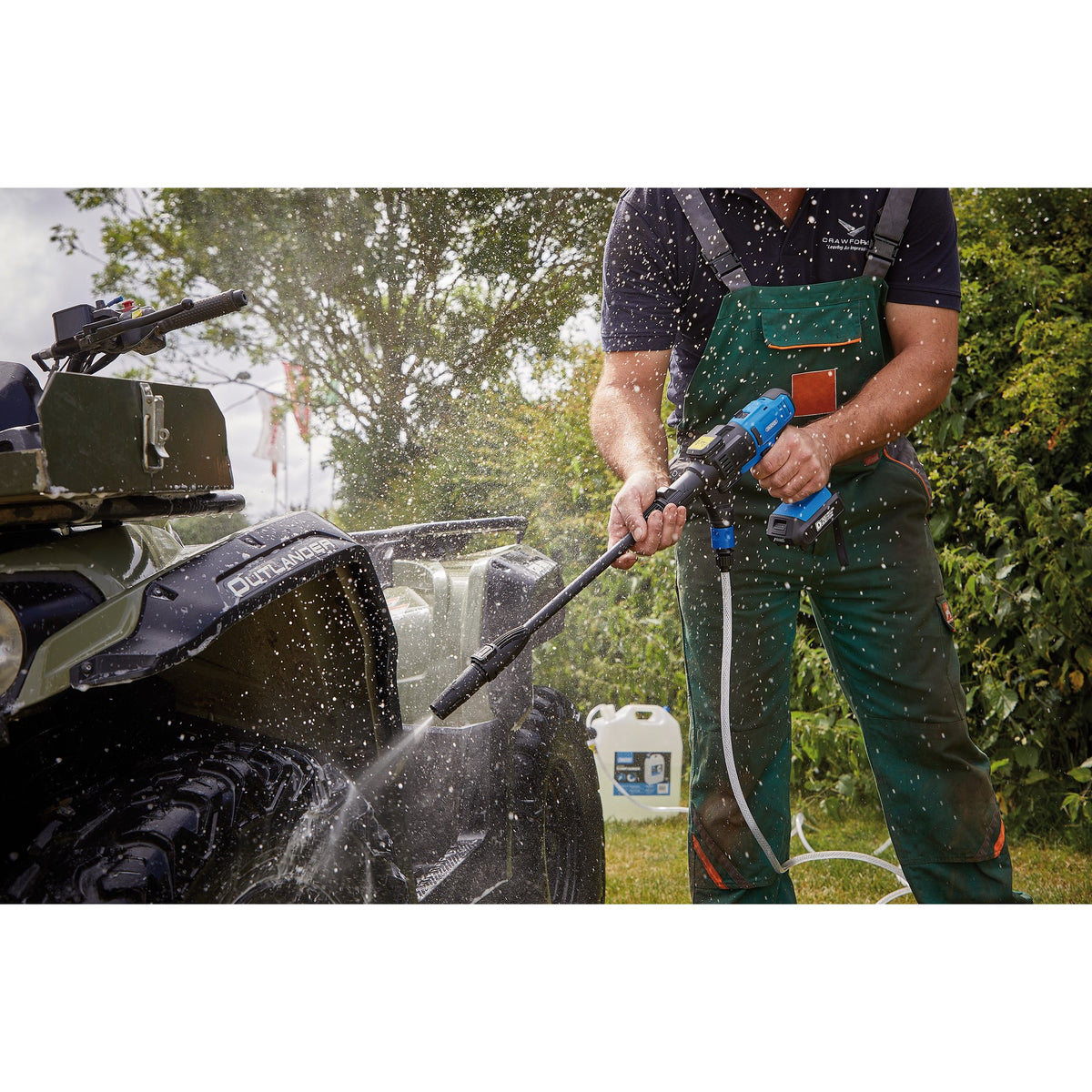 D20 20V Pressure Washer, D20 20V Wireless Speaker, 1 x 2.0Ah, 1 x 3.0Ah, 1 x Fast Charger : Model No. PTKD20PTK/PWS