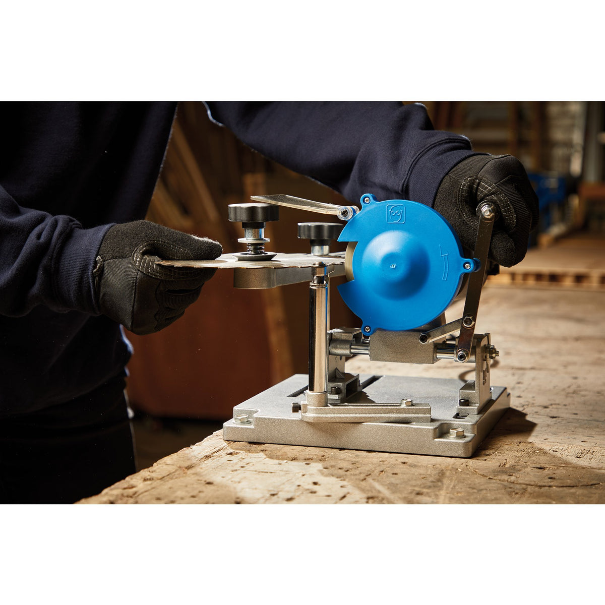 Draper Storm Force &nbsp;230V Circular Saw Blade Sharpener, 110W : Model No. SHP-TCT