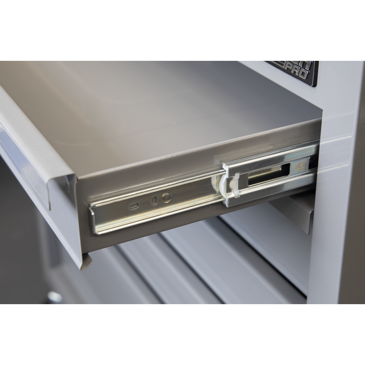 Sealey American PRO® Mobile Workstation with Wooden Worktop 5 Drawer - Grey Model No-APMWS1G