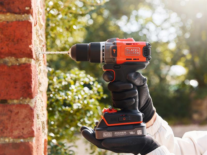 BCD383D1XK POWERCONNECT™ Hammer Drill 18V 1 x 2.0Ah Li-ion