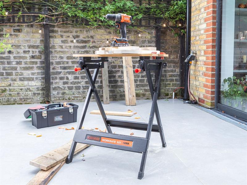 Black & Decker Workmate® 825 Deluxe Large Workbench with Vertical Clamping
