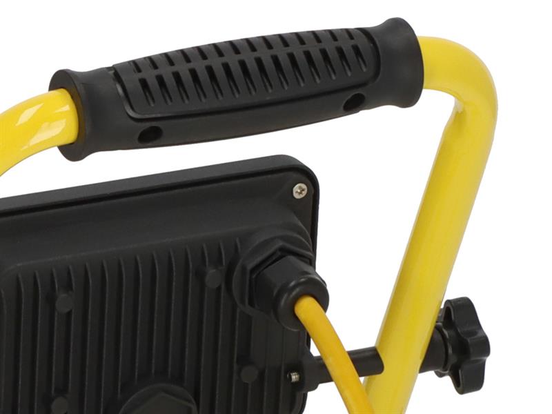 BS 2303 M LED Job Site Light 20W 110V