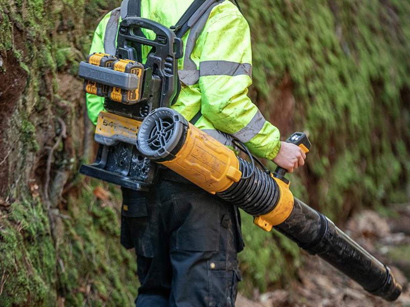 DCMBBL800N FlexVolt Backpack Blower 2x54V Bare Unit