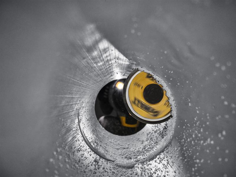 DT20563 IMPACT CONNECT Inside Pipe Cutter Attachment 34mm