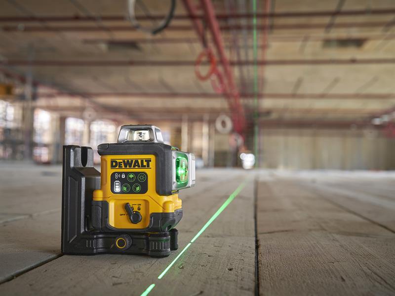 DCLE14361GB USB-C Rechargeable 3x360° Green Beam Laser Level
