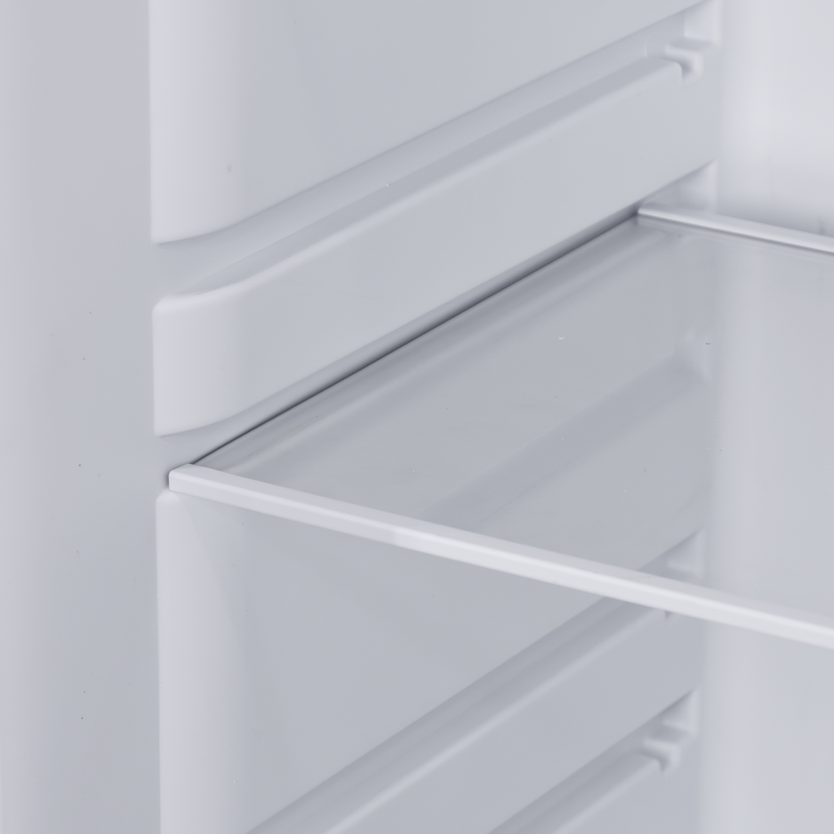 Sealey Baridi Freestanding Larder Fridge 241L – White Model No-DH322