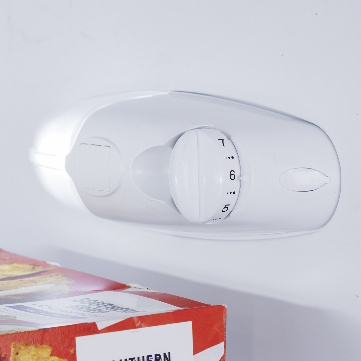 Sealey Baridi Freestanding Larder Fridge 241L – Black Model No-DH323
