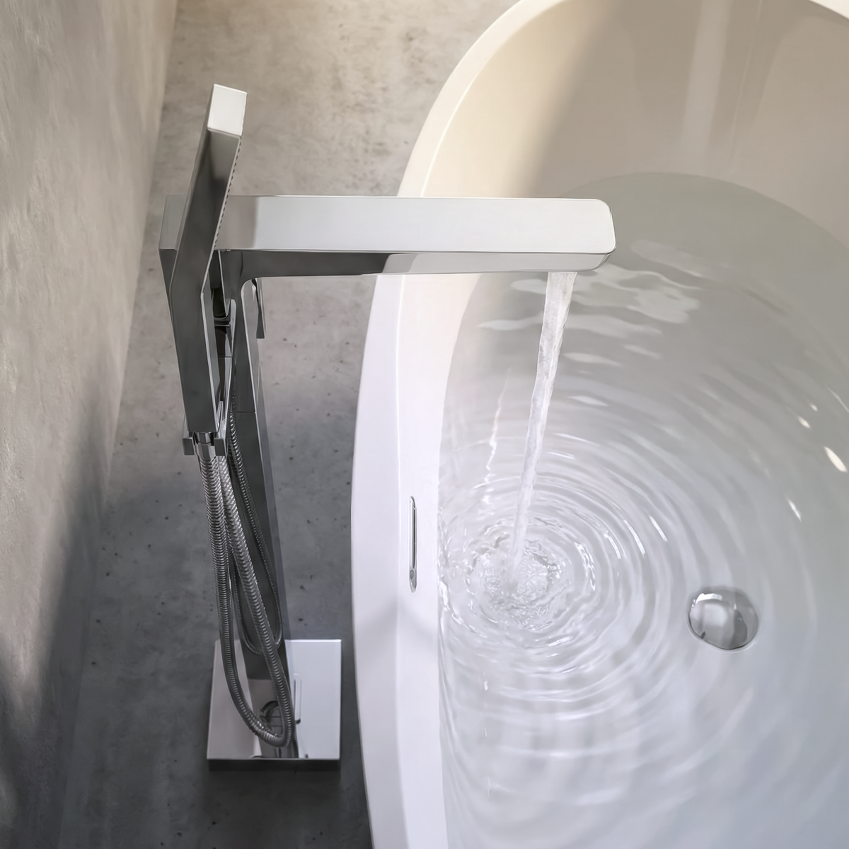 Sealey Baridi Freestanding Bath Mixer Tap with Shower - Chrome Model No-DH400