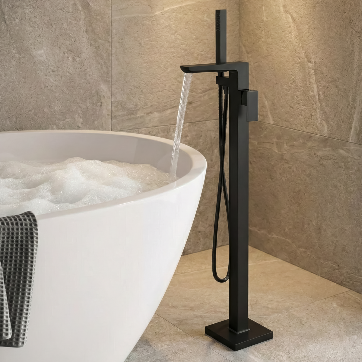 Sealey Baridi Freestanding Bath Mixer Tap with Shower - Matt Black Model No-DH401