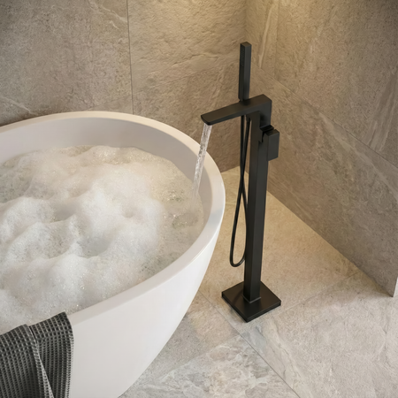 Sealey Baridi Freestanding Bath Mixer Tap with Shower - Matt Black Model No-DH401