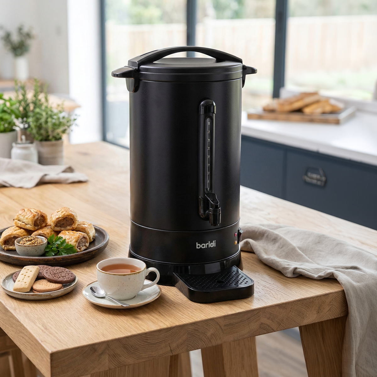 Sealey Baridi Hot Water Boiler/Tea Urn, 20L Capacity - Black Model No-DH431