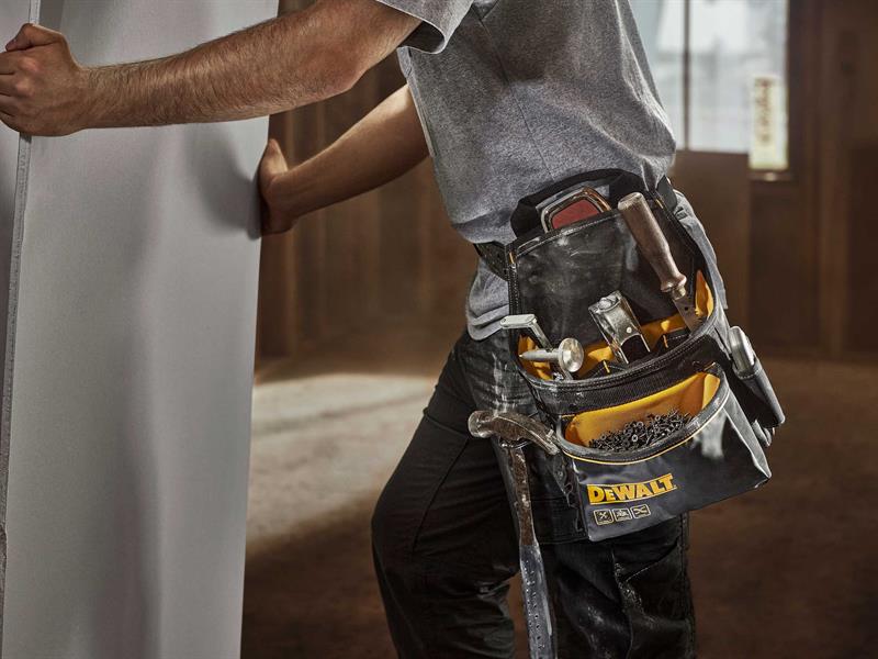 DWST40101 Pro Single Pouch with Belt