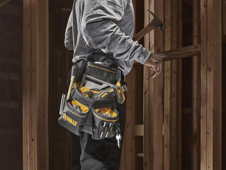 DWST40201 Pro Nail Pouch with Belt