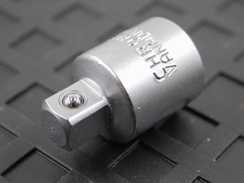 Socket Adaptor 1/2in - 3/8in