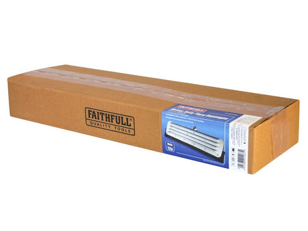 Heavy-Duty Straight Yard Squeegee 22in (559mm)