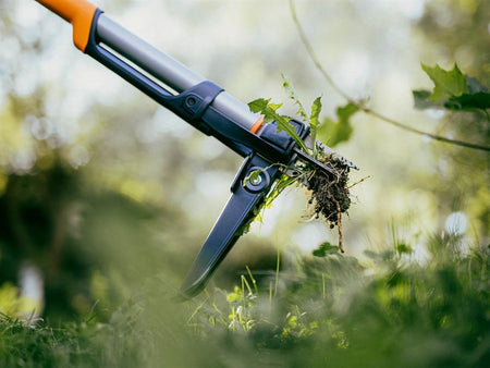 Fiskars Ergonomic™ Weed Puller