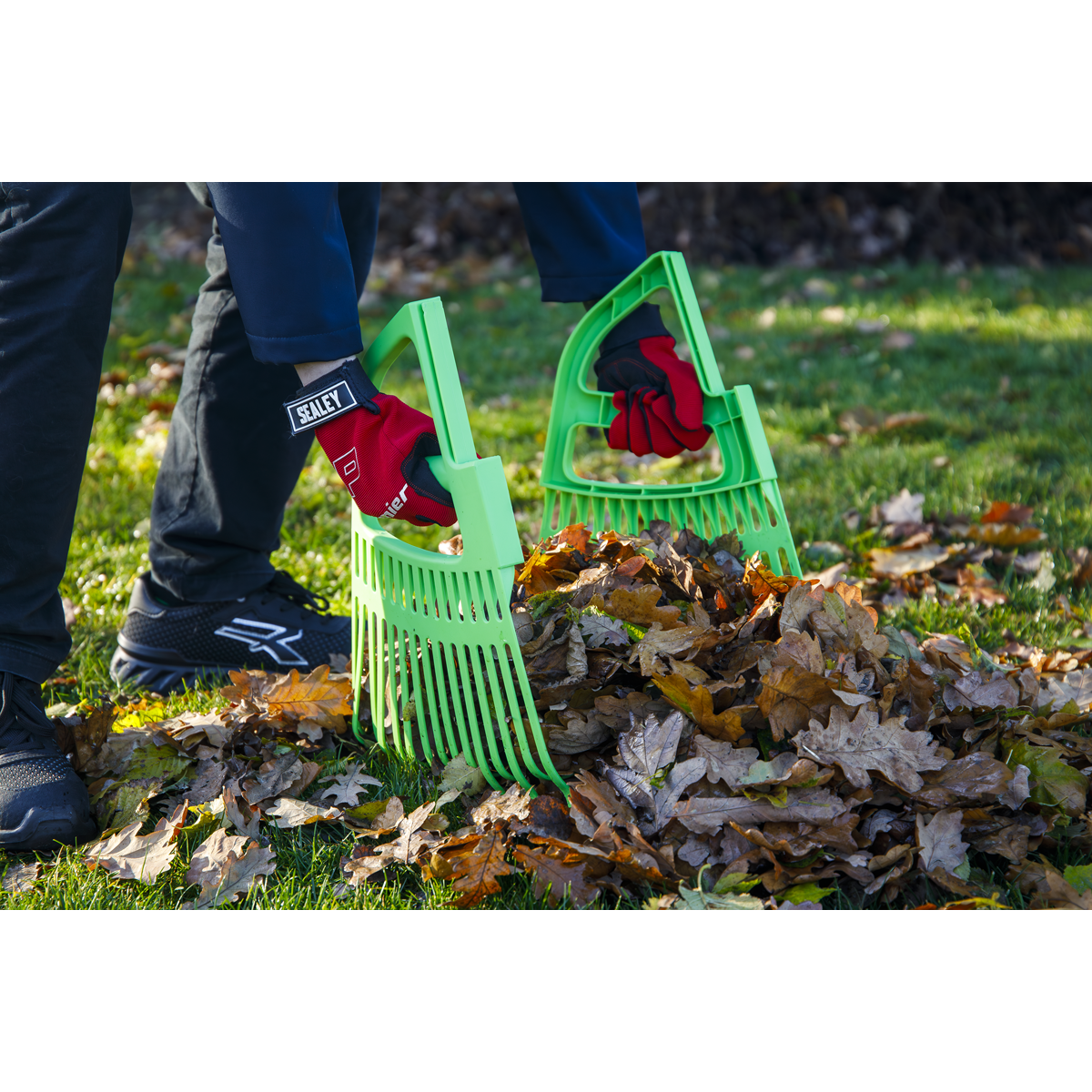 Sealey 2-in-1 Rake & Leaf Grabber Model No-GTLG2