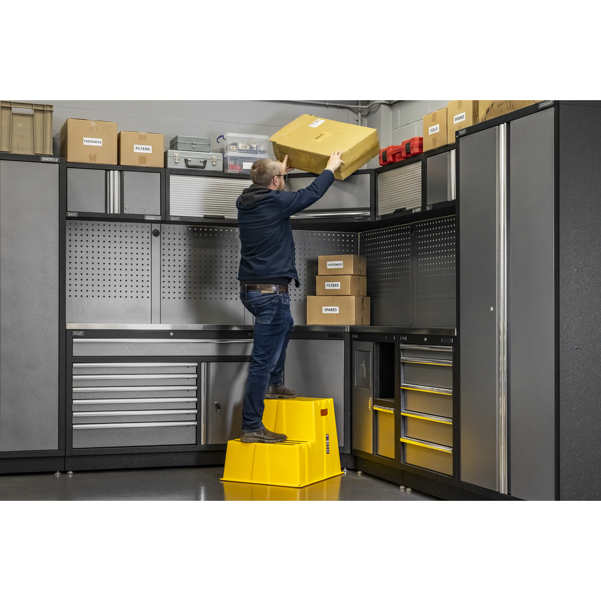 Sealey Heavy-Duty 2-Step Safety Steps with Anti-Slip Treads 150kg Capacity, Yellow - EN 14183 Model No-KS6