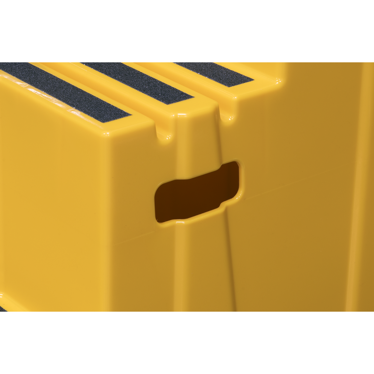 Sealey Heavy-Duty 3-Step Safety Steps with Anti-Slip Treads 150kg Capacity, Yellow - EN 14183 Model No-KS7