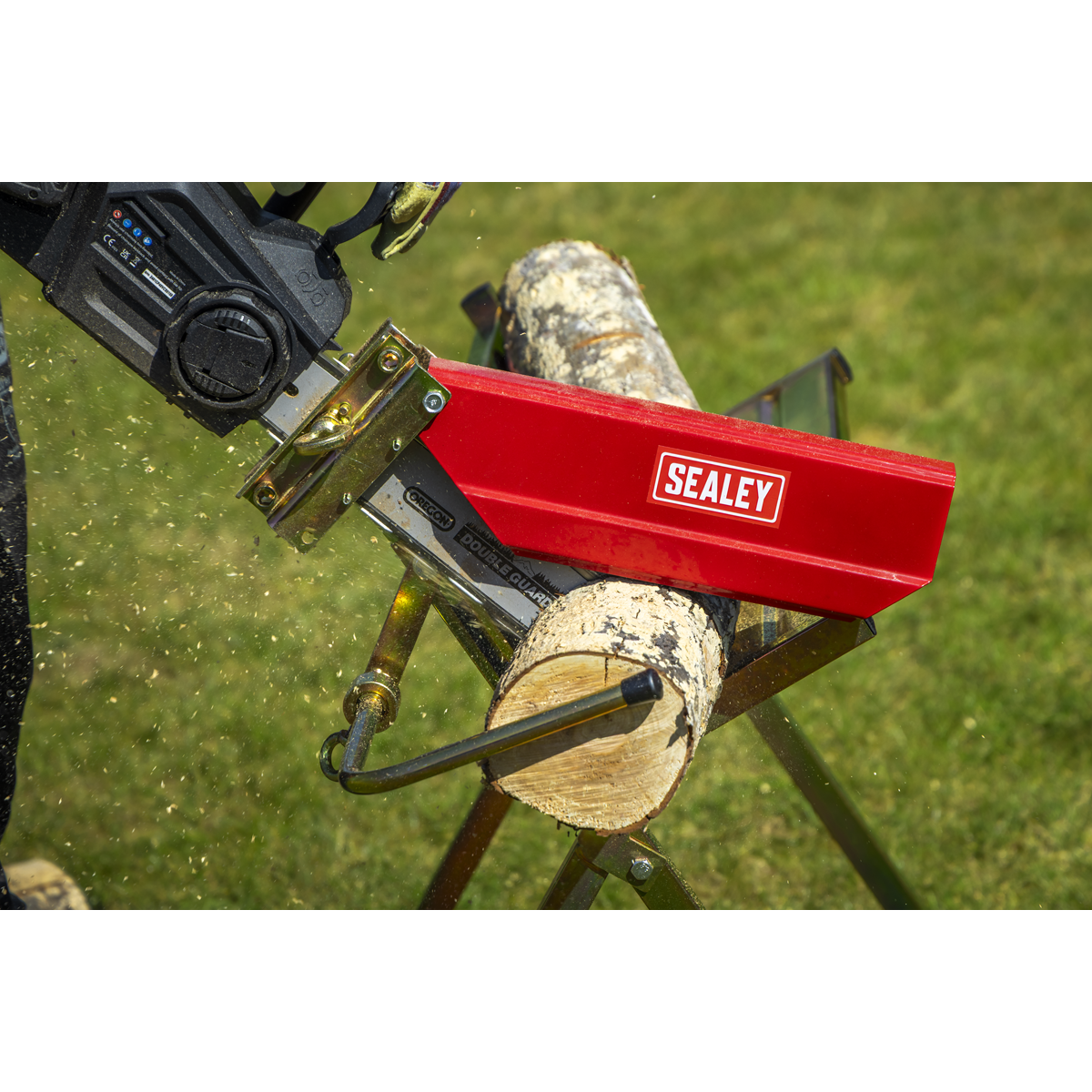 Sealey Heavy-Duty Sawhorse with Chainsaw Holder Model No-LSH150HD
