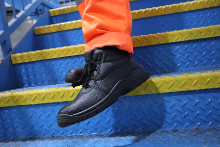 ProMan PM100 Utah Chukka Safety Boot: Model No. PM100