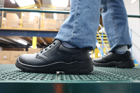 ProMan PM102 Omaha Chukka Safety Shoe: Model No. PM102