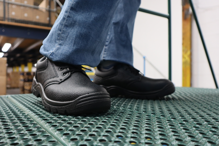ProMan PM102 Omaha Chukka Safety Shoe: Model No. PM102
