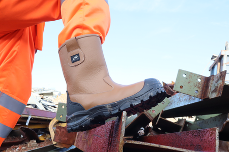 Pro Man PM104 Honey Rigger Safety Boot: Model No.PM104