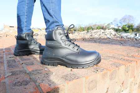 PM4003 Georgia Non-Metallic Lightweight Safety Boot Size 16