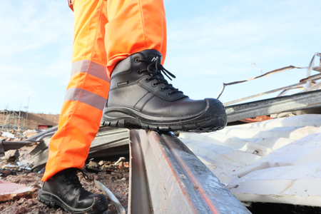 ProMan PM4008 Baltimore Waterproof Safety Boot: Model No. PM4008