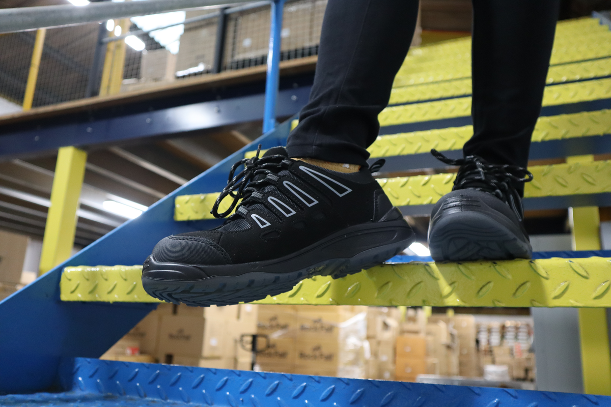 ProMan PM4040 Bridgeport Safety Trainer: Model No. PM4040