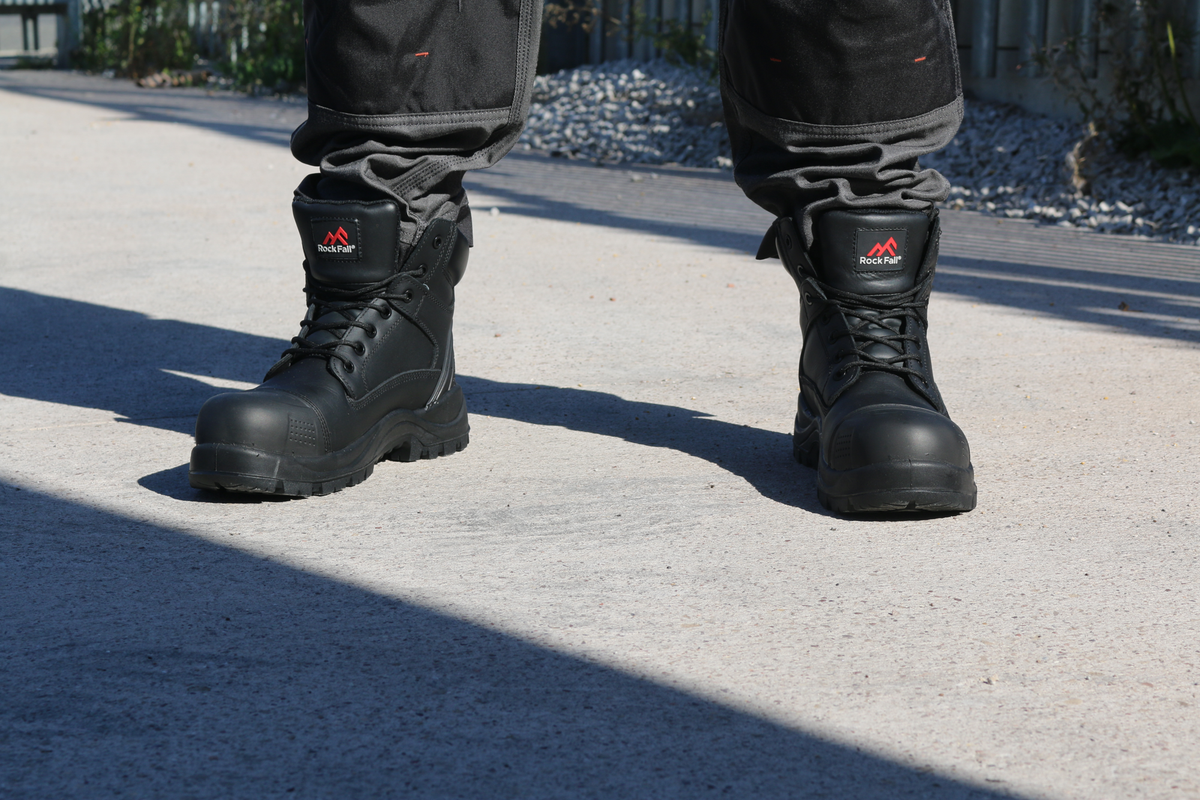 Rock Fall Slate Black Wide Fitting Safety Boot: Model No.RF460