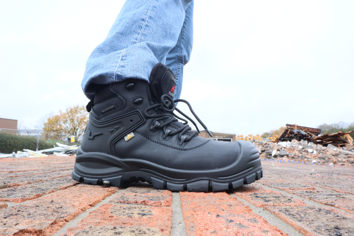 Rock Fall RF910 Surge Electrical Hazard Waterproof Safety Boot Size 45
