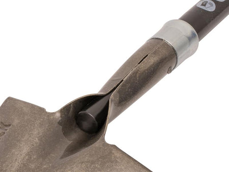 GORILLA® Sharp-Edge Micro Shovel - Round 690mm (27in)