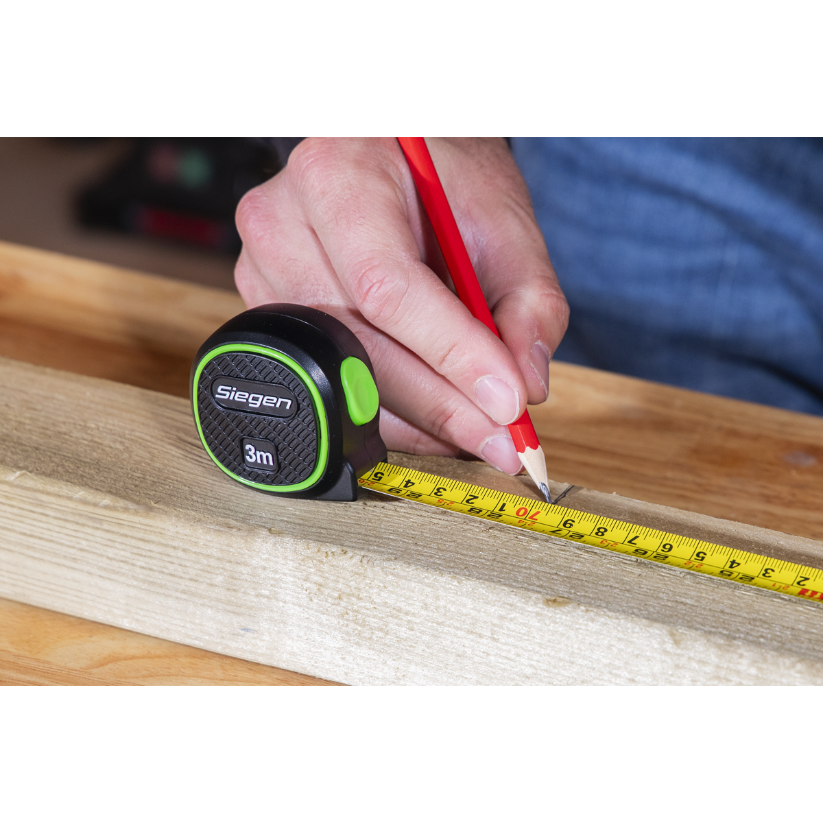 Sealey Metric/Imperial Auto Lock Tape Measure 3m(10ft) x 16mm Model No-S01327