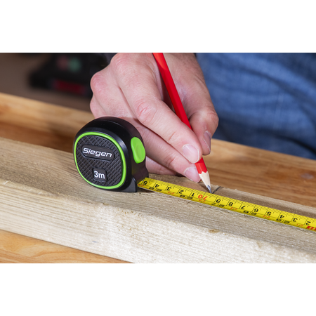 Sealey Metric/Imperial Auto Lock Tape Measure 3m(10ft) x 16mm Model No-S01327