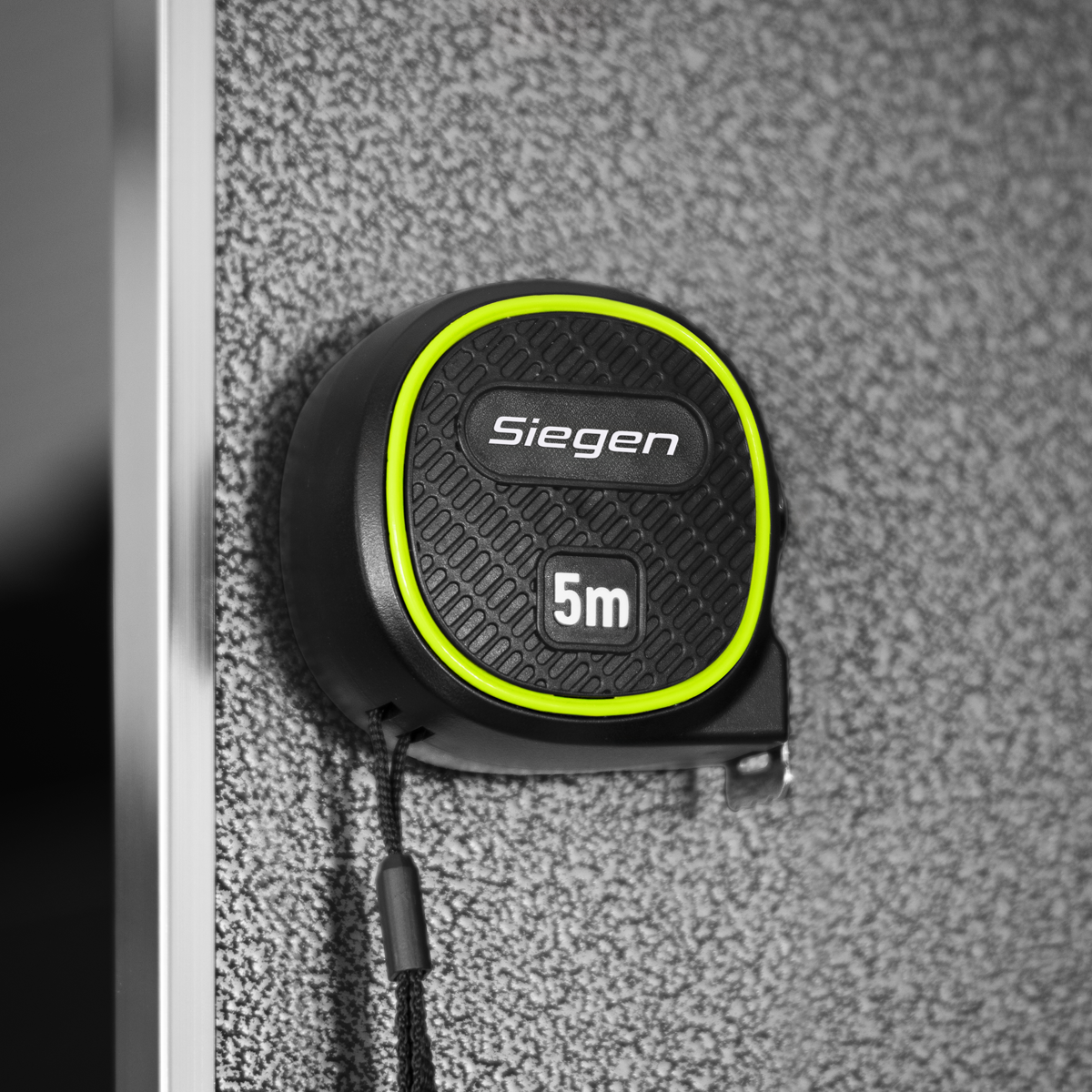 Sealey Metric/Imperial Auto-Lock Tape Measure 5m(16ft) x 19mm Model No-S01328