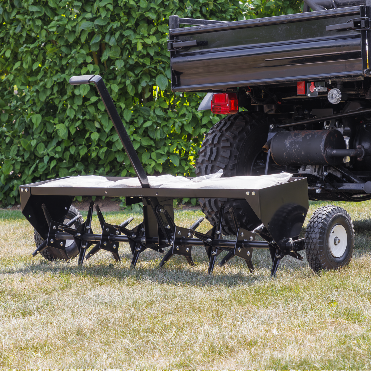 Sealey 48"Tow Behind Plug Aerator Model No-SLA48T