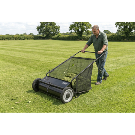 Sealey 26" Walk Behind Garden Sweeper 200L Capacity Model No-SLS26