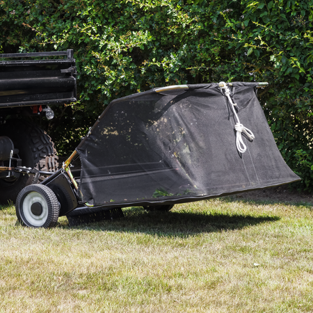 Sealey 42" Tow-Behind Lawn Sweeper Model No-SLS42T