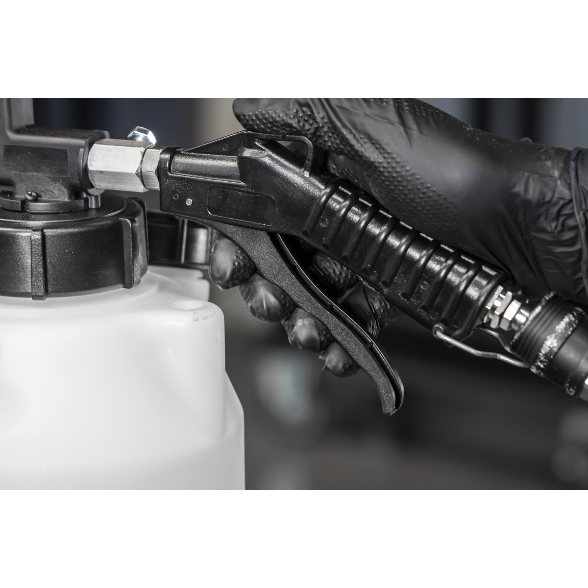 Sealey Pneumatic Fluid Extractor/Brake Bleeder 2.5L Model No-VS835