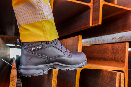 Vixen Onyx Black Ladies Safety Boot: Model No.VX950A