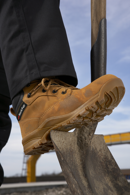 Vixen Onyx Black Ladies Safety Boot: Model No.VX950C